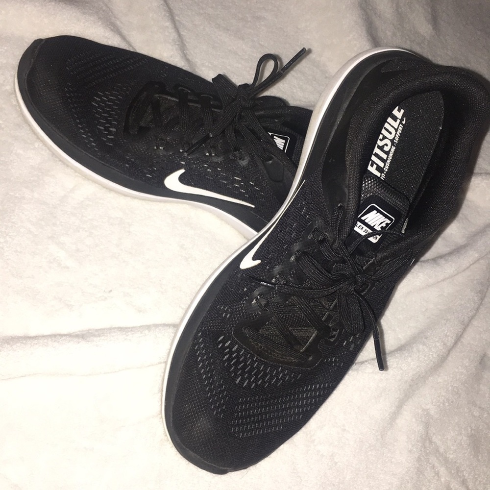 Nike flex 2016 run shoes